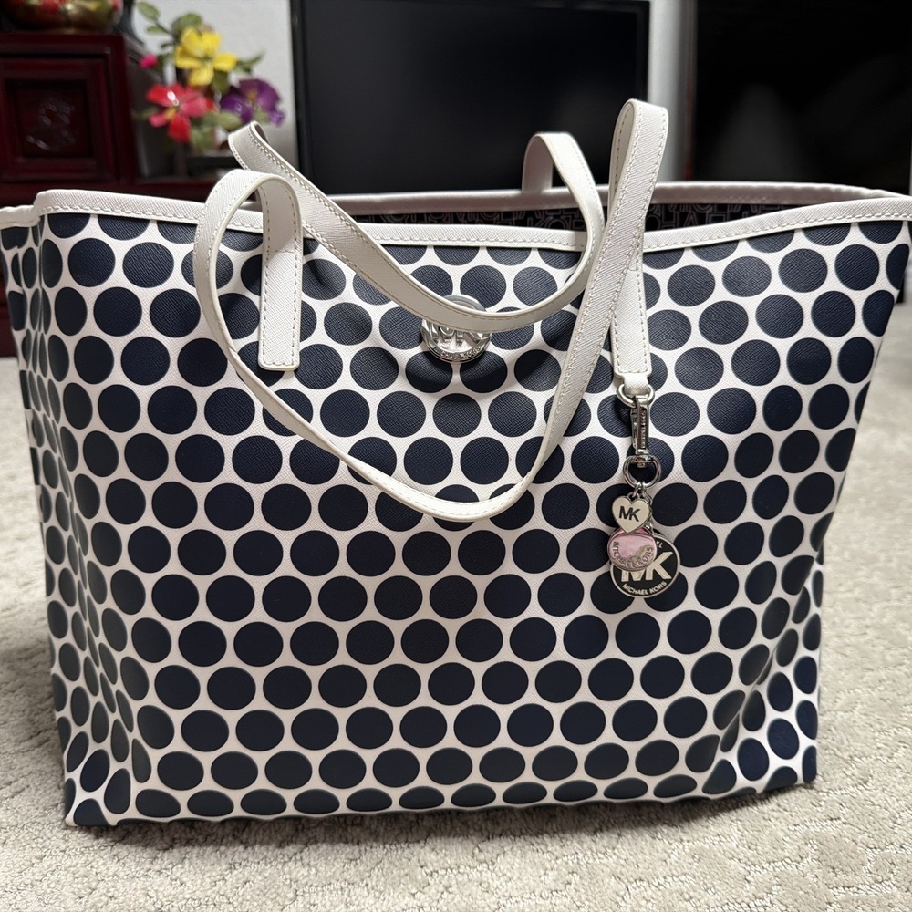 MICHAEL KORS‎ Jet Set Large Polka Dots Saffiano Leather Tote